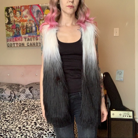 Kenzie Faux Fur Ombré “Cruella de Vil” Vest - Picture 6 of 10